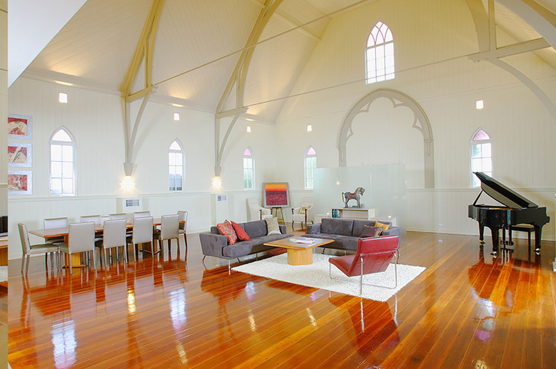 Illustration for article titled Beautiful Churches That Have Been Converted into Secular Buildings